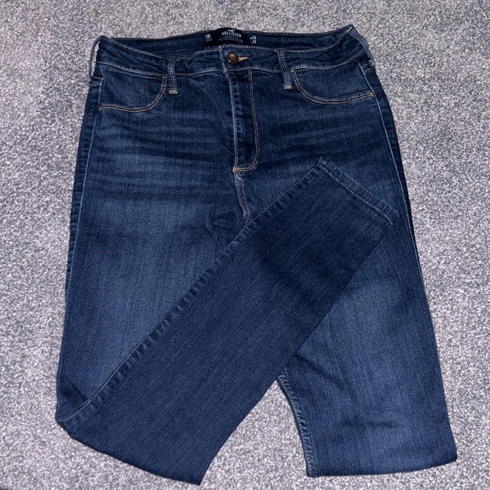 Hollister Jennings
